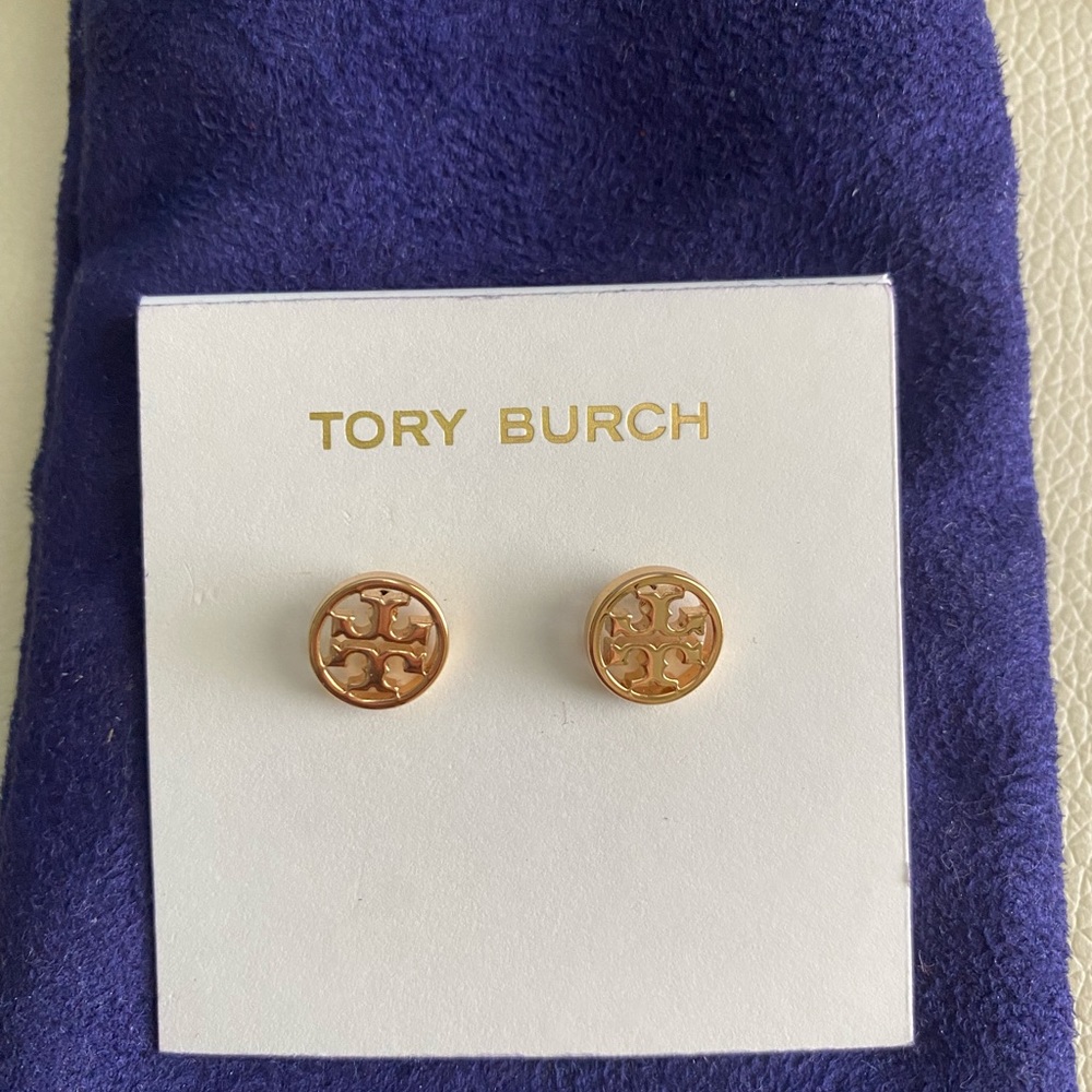**SOLD** Tory Burch Logo Circle Stud Earrings